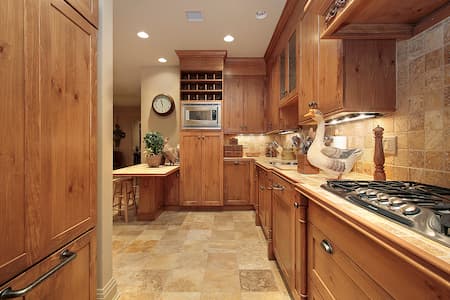 Cabinet Lighting Options For Your Oakland Home